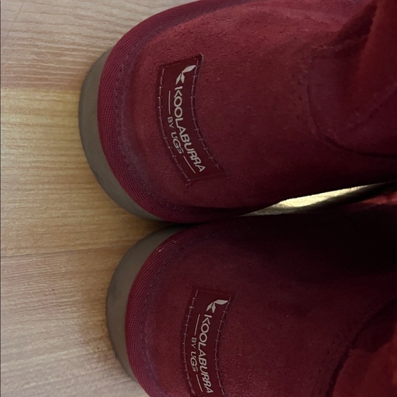 Koolaburra by Ugg Lytta Short Faux Fur Cuffed Boot Red Rhubarb Size 11 - Picture 4 of 5